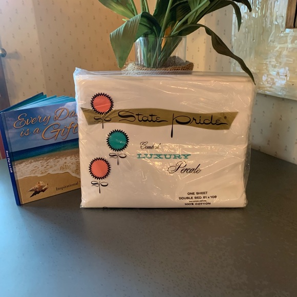 VINTAGE, State Pride, 1 Flat White sheet NEW in package, full size never opened. - Picture 1 of 6